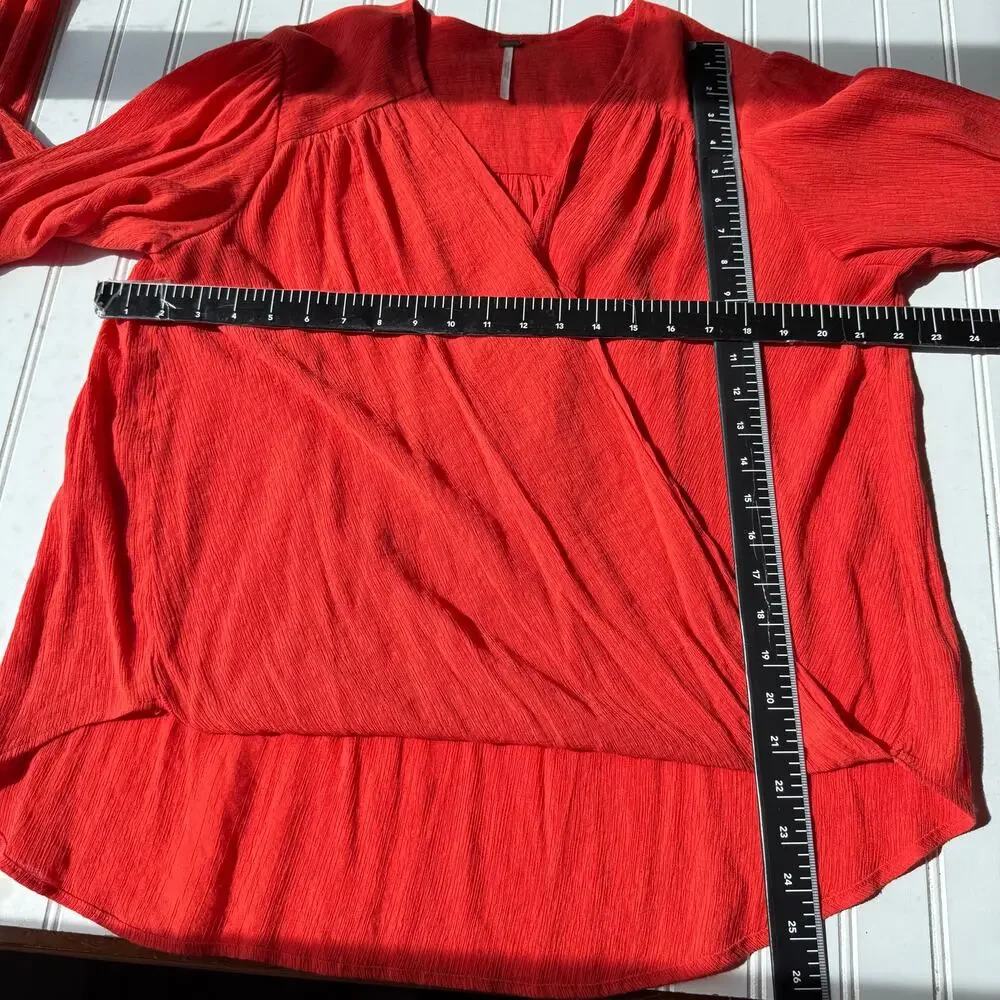 Free People Coral Twist Front Long Sleeve Surplice Blouse Women’s Large